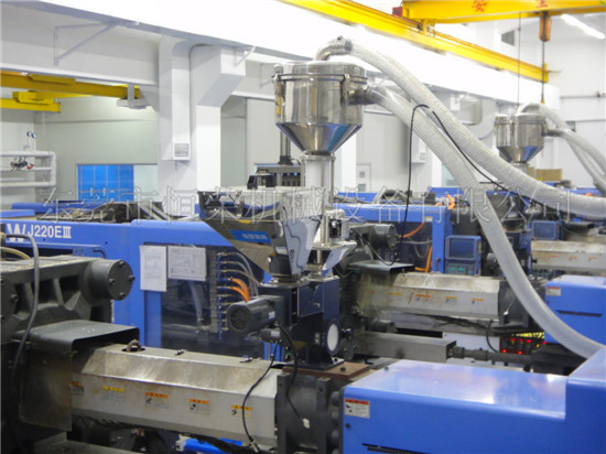 Application of positive pressure delivery system